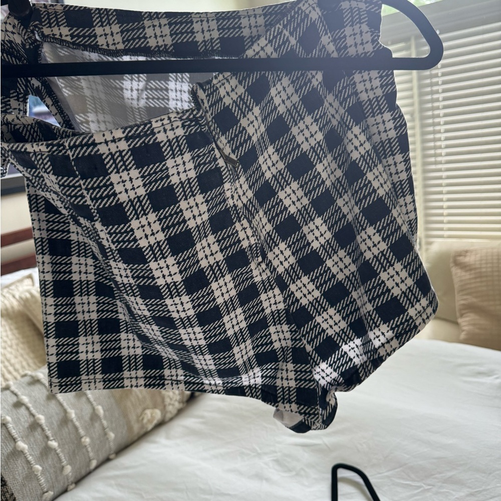 urban outfitters skort